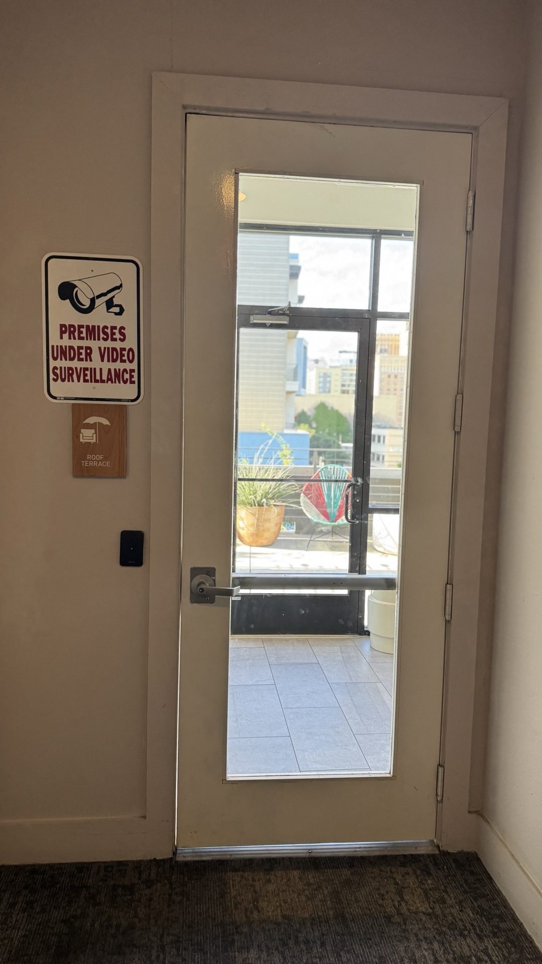Building entrance from the garage